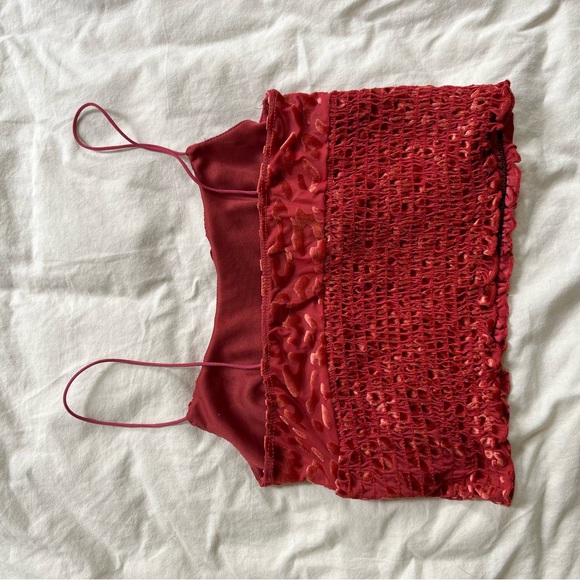 Urban Outfitters Emma Velvet Smocked Red‎ Cami - Picture 5 of 5